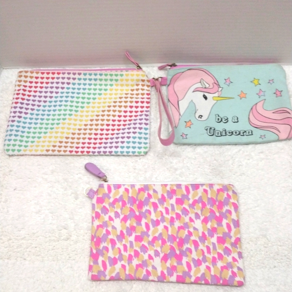 Cosmetic Bag with Multiple Colors Lot of 3